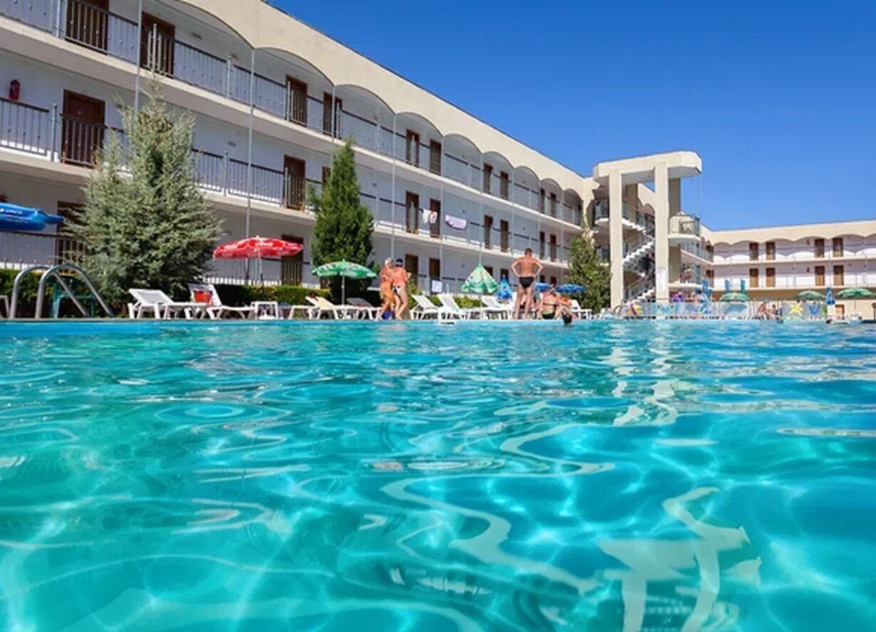 Изображение Amfora 3*